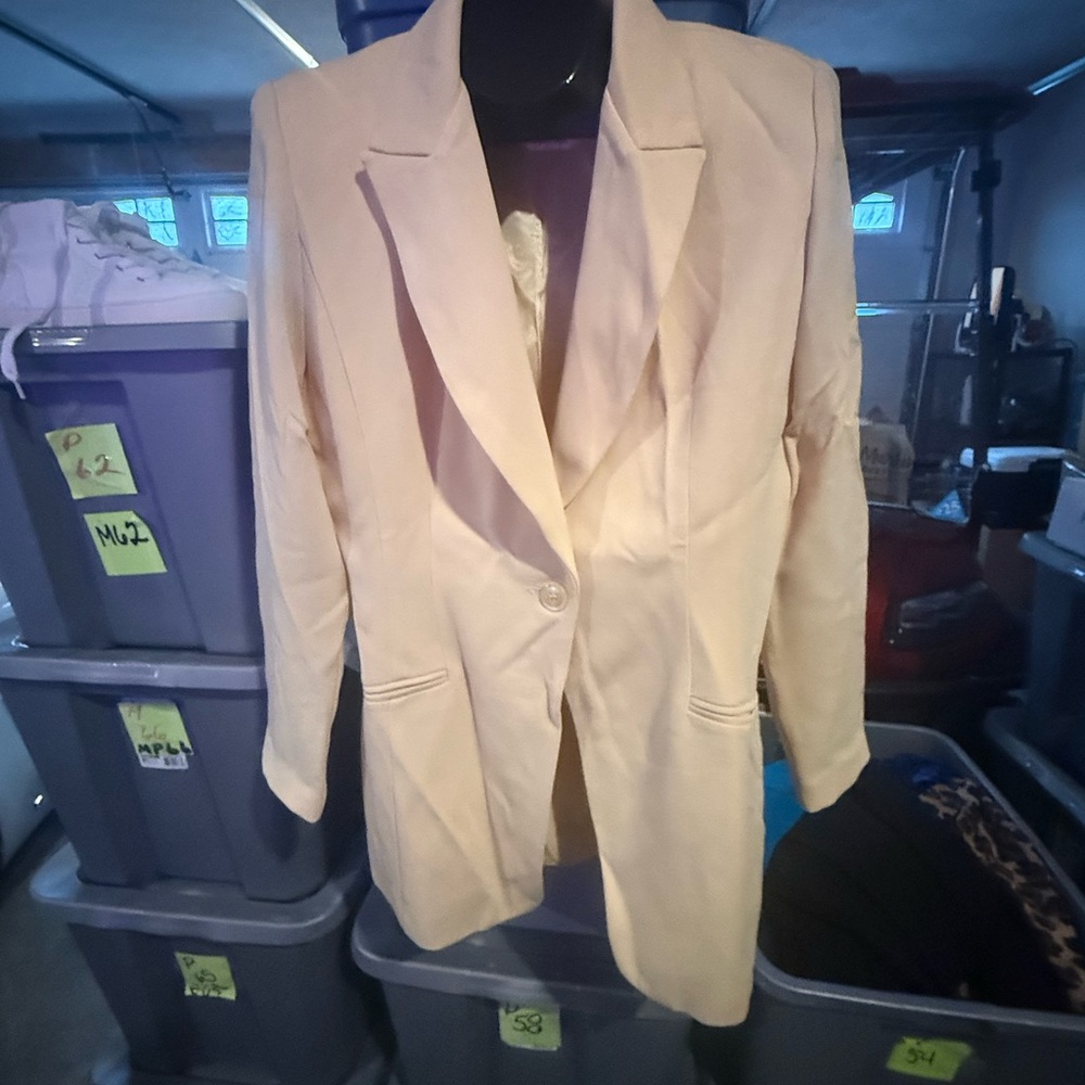 Elegant Cream Women's Blazer mp54 - Picture 3 of 5